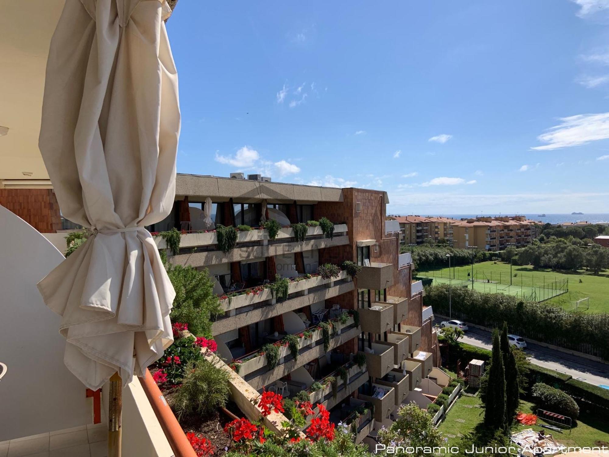 Suites Marilia Apartments Pool Side - Suite Livorno Holiday Home Group Kültér fotó